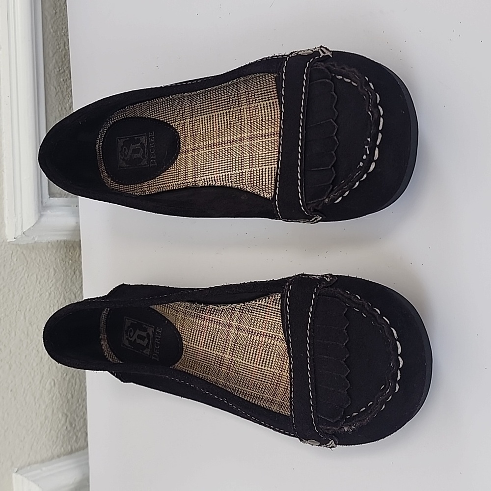Decree Dark Brown Suede Women's Flats Loafers Size 8.5